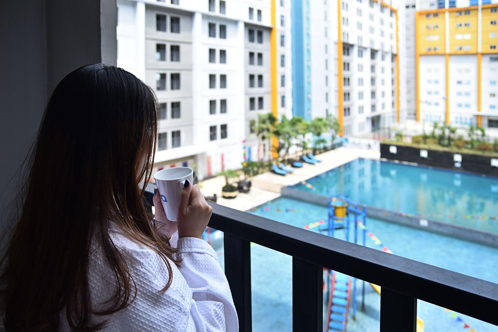 Vega Hotel Gading Serpong Exteriör bild