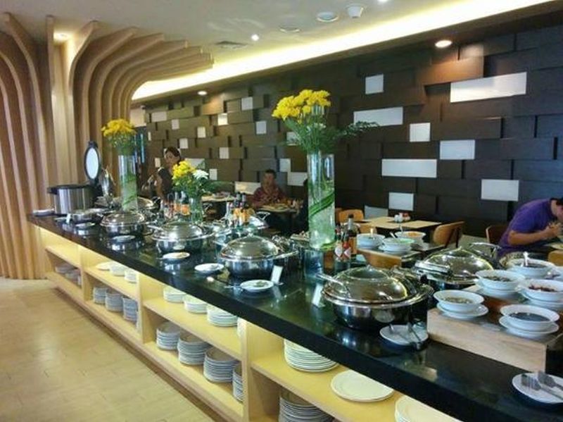 Vega Hotel Gading Serpong Exteriör bild