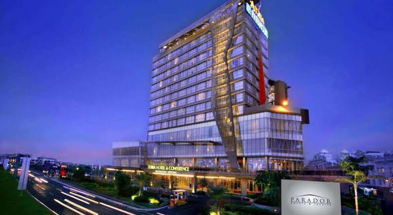 Vega Hotel Gading Serpong Exteriör bild