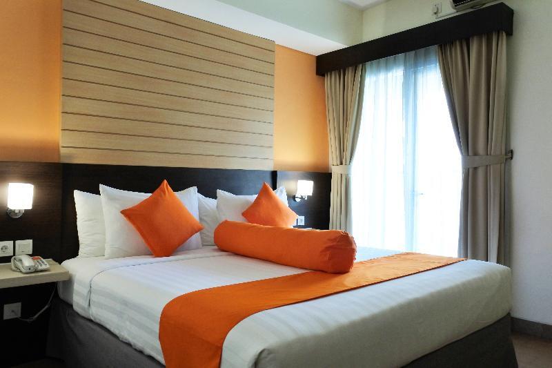 Vega Hotel Gading Serpong Exteriör bild